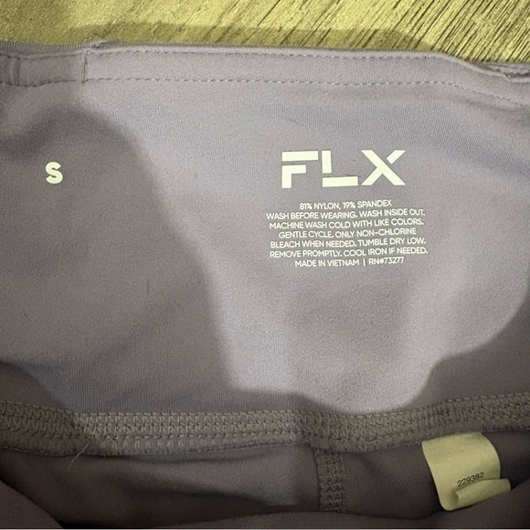 FLX Women’s Sz S Purple Leggings - Picture 2 of 7
